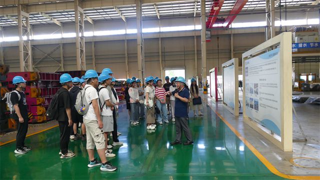 球速体育：青聚诗城共创未来——马鞍山市“青年人才安徽行”活动成功举行(图2)