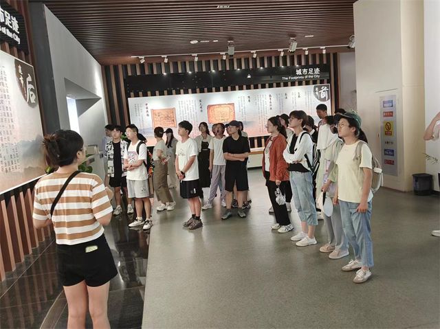 球速体育：青聚诗城共创未来——马鞍山市“青年人才安徽行”活动成功举行(图7)