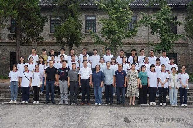 舒城中学：隆重欢送2024年高校新生入学(图5)