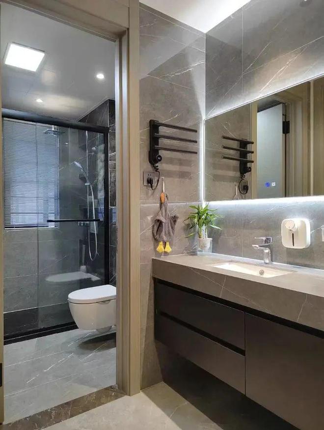 球速体育：福建夫妻拒绝“过度装修”把131㎡家装得堪称教科书太高级了(图14)