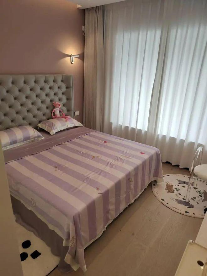 球速体育：福建夫妻拒绝“过度装修”把131㎡家装得堪称教科书太高级了(图16)