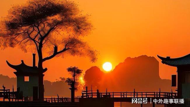 球速体育：媒体人走基层不应只唱赞歌(图2)