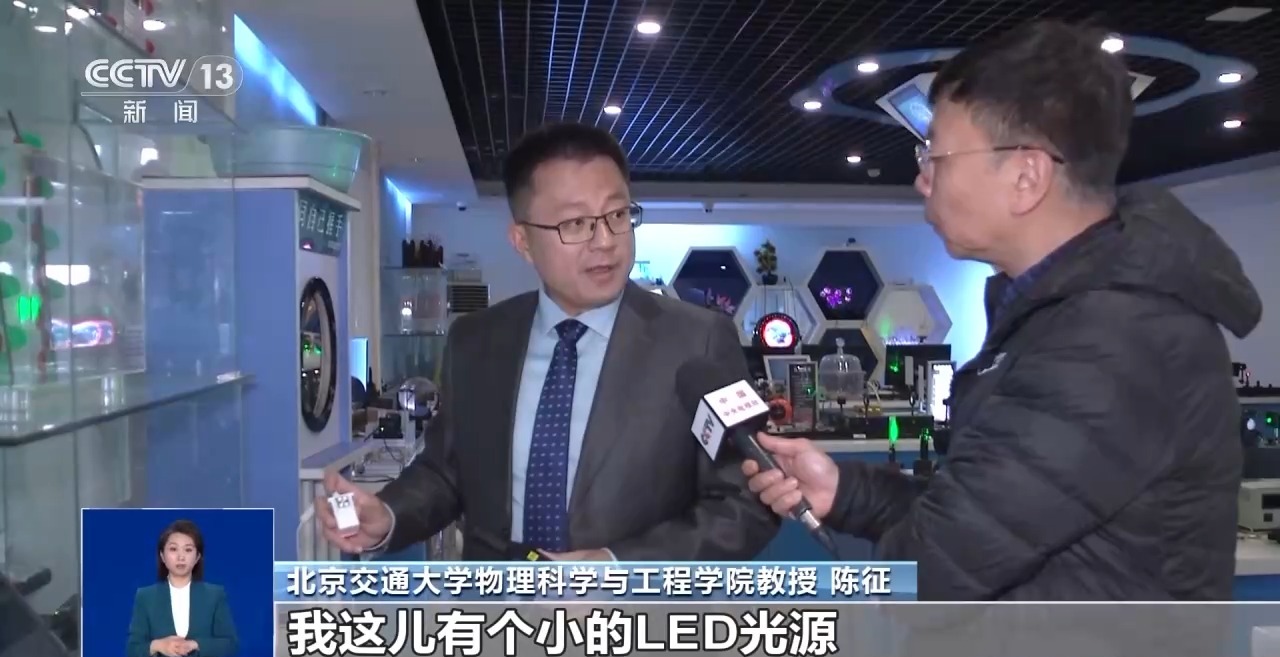 球速体育Welcome：防蓝光、类纸屏……热销的护眼学习机真护眼还是“智商税”？(图8)