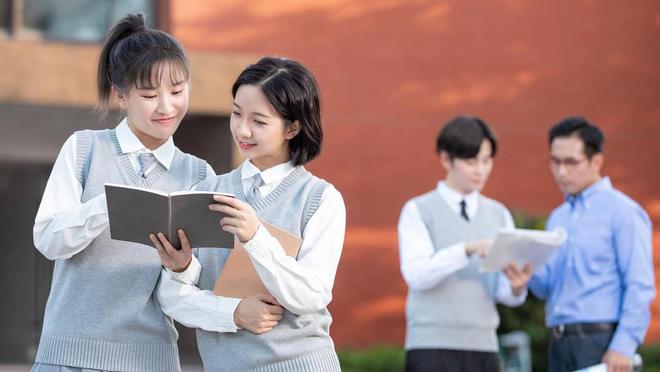 球速体育：无需技术团队：SaaS型网校平台的搭建优势大象网盟(图3)