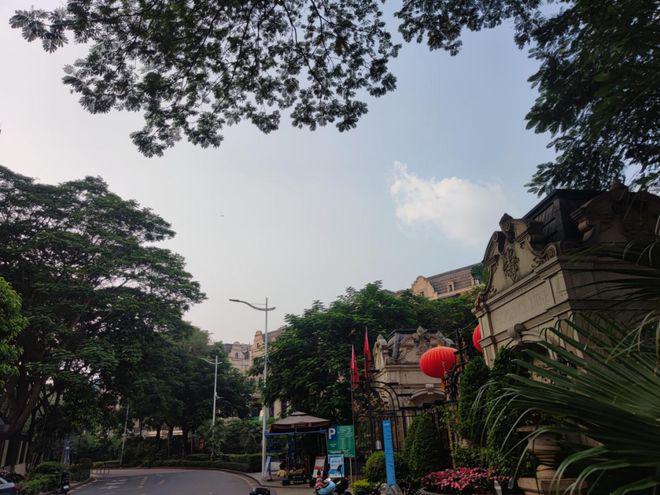 球速体育：深圳新房【凤鸣水岸花园】怎么样？能买吗？专业人士这样评价的!(图3)