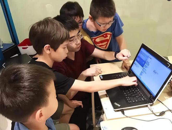 球速体育：7年前号称中国最小黑客因不想写作业黑掉学校网站现在如何(图10)