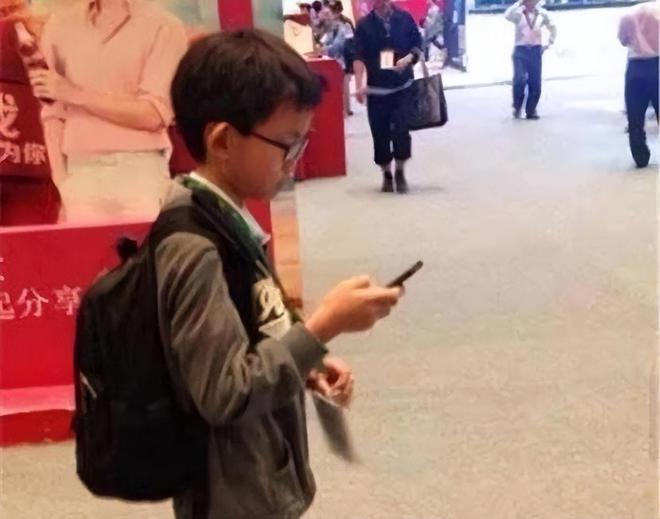 球速体育：7年前号称中国最小黑客因不想写作业黑掉学校网站现在如何(图16)