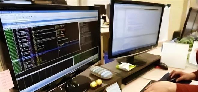 球速体育：7年前号称中国最小黑客因不想写作业黑掉学校网站现在如何(图17)