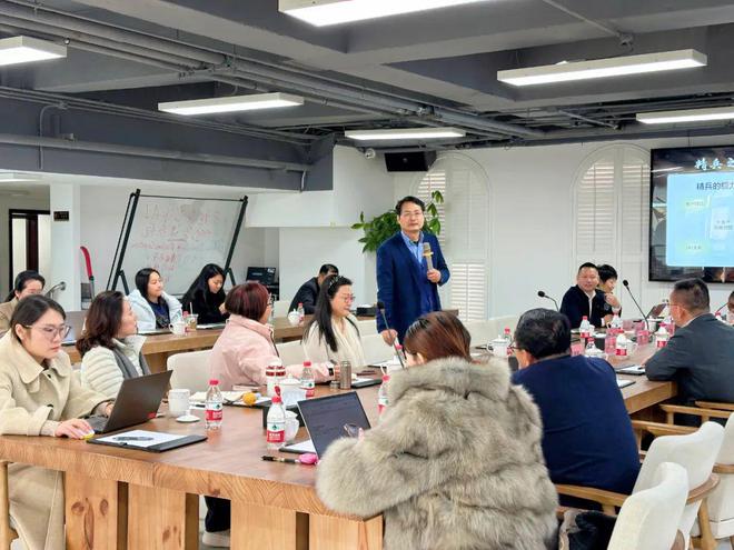 “销售铁军”是怎样炼成的？BP商业伙伴联手华友汇成功举办销售训练营活动！(图2)