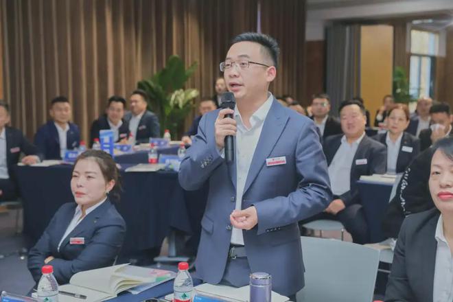 远元集团第六期高管培训会暨第三期内训师选拔会圆满落幕！(图3)