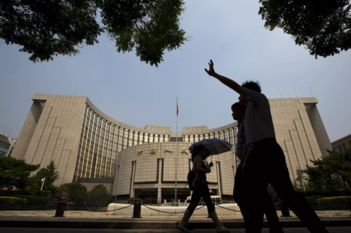 央行“择机”背后的秘密：经济转型的货币策略(图1)