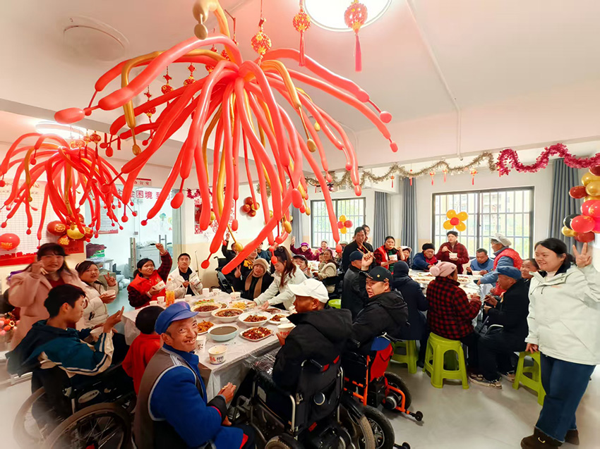 球速体育网站：四封回信看云南如何走好网上群众路线(图2)