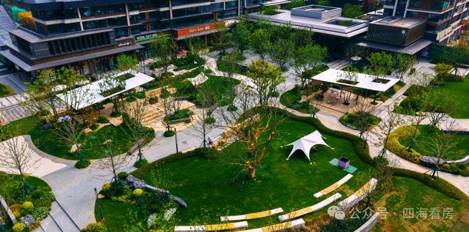 通告万科光谷锦上售楼处发布：金融港核芯准四代低密红盘(图3)