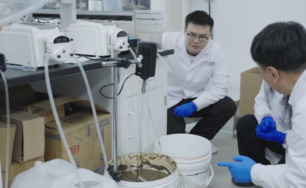 球速体育Welcome：环境科学与工程学院以“碳”为笔绘就绿色转型新画卷(图3)